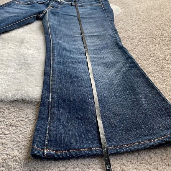 𝅺Fidelity Snap Dragon Low Waisted Flared Jeans Medium Wash Size 30 - Picture 13 of 15
